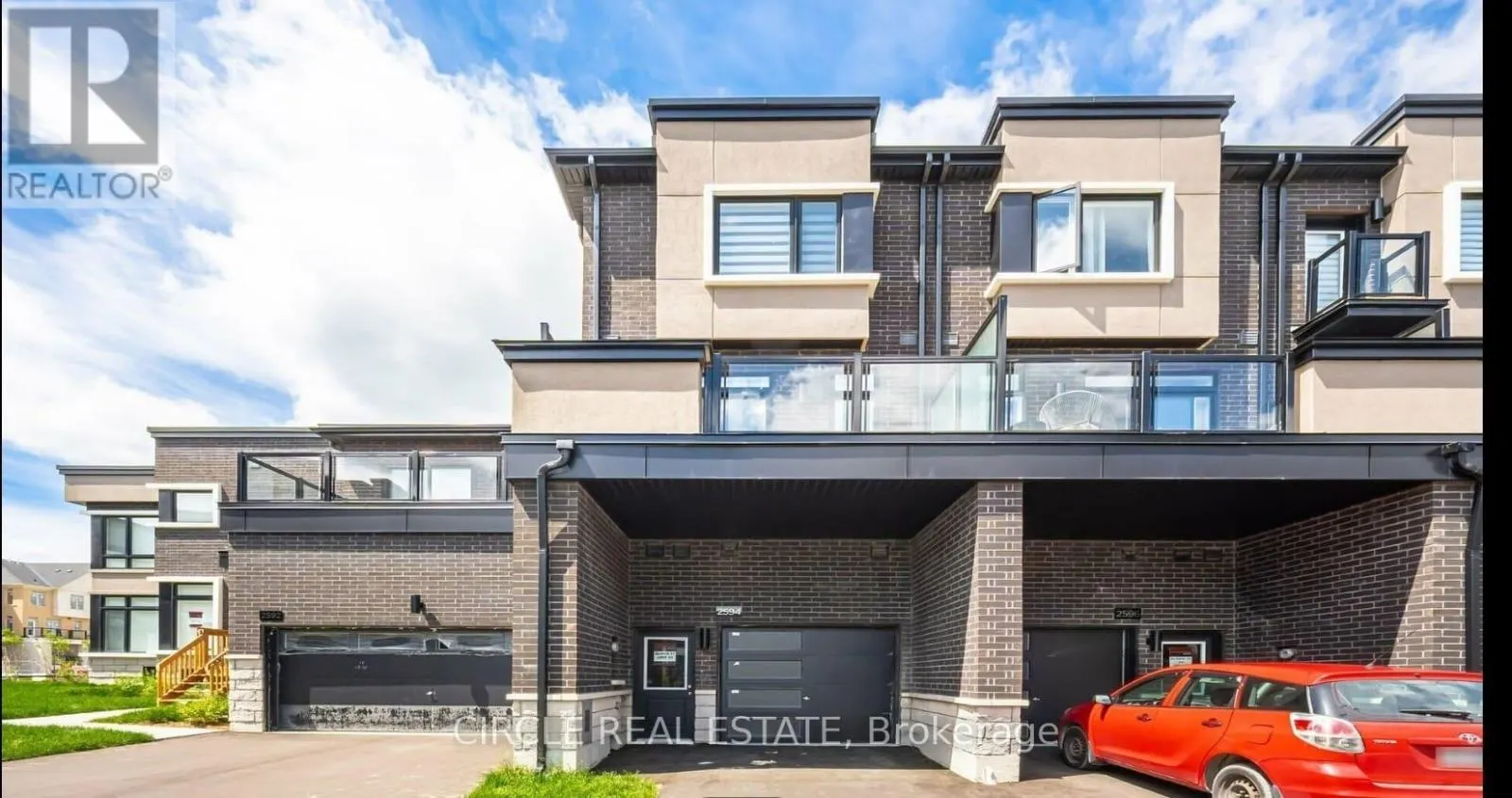 2594 CASTLEGATE CROSSING