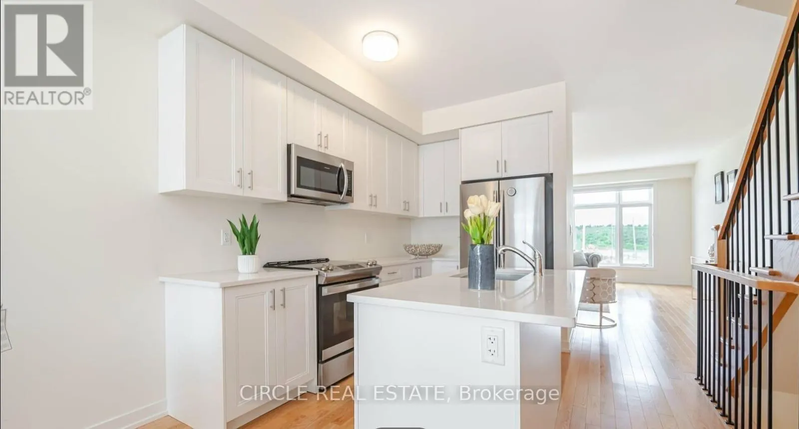2594 CASTLEGATE CROSSING