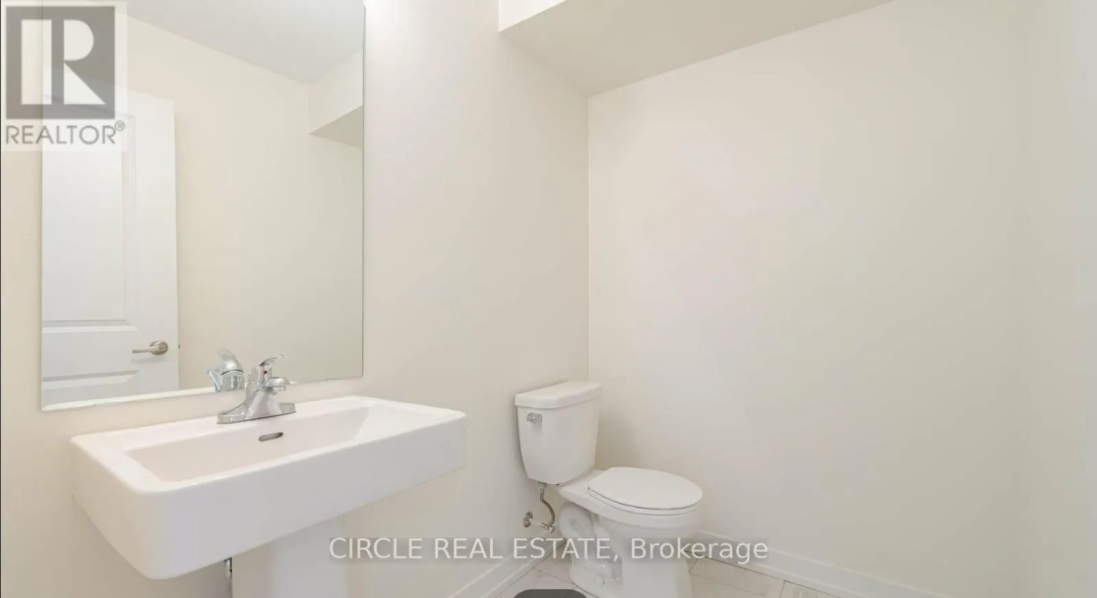 2594 CASTLEGATE CROSSING