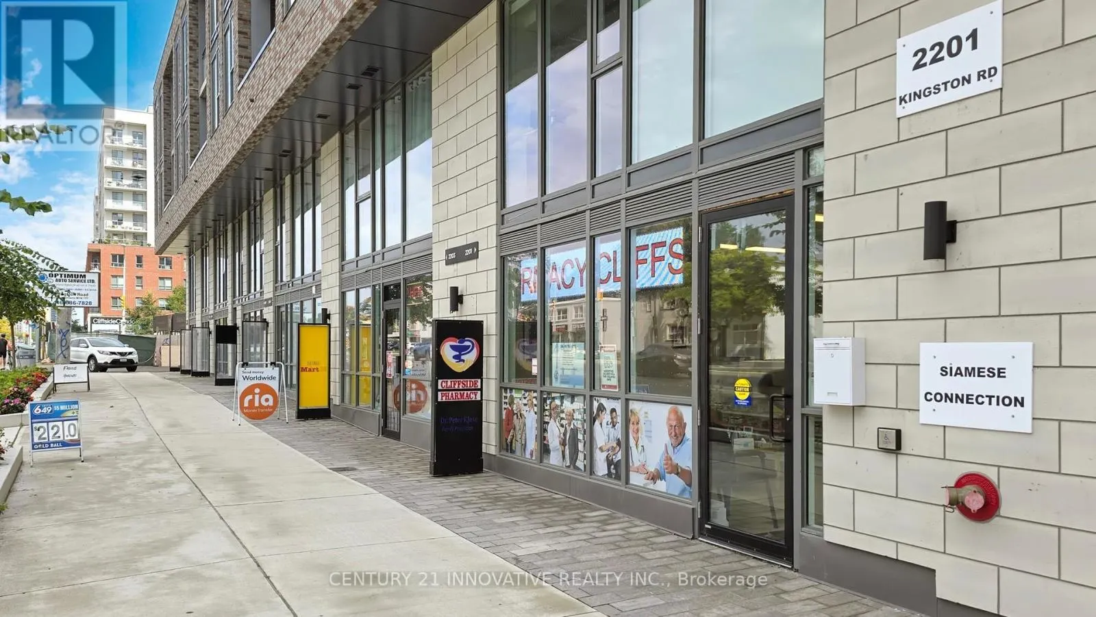 204 - 90 GLEN EVEREST ROAD