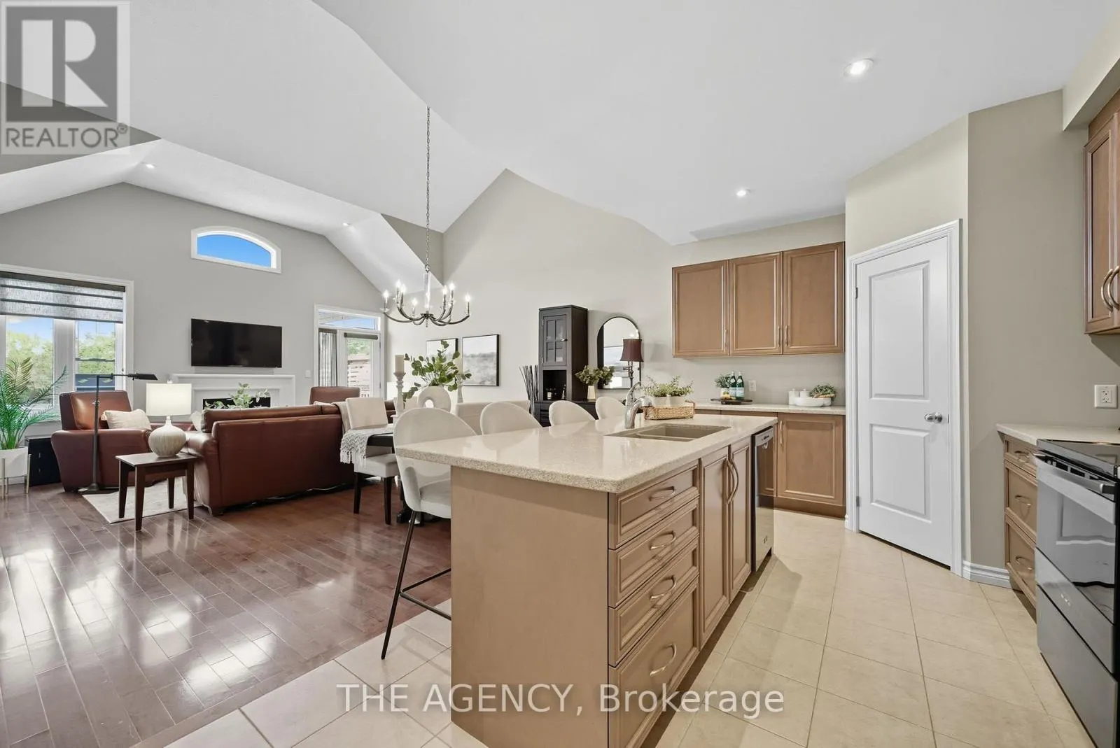 15 CARL RABY STREET
