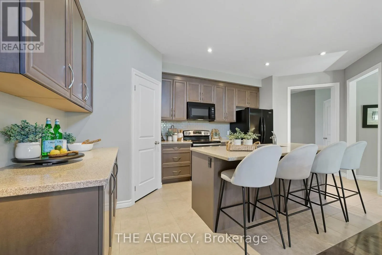 15 CARL RABY STREET