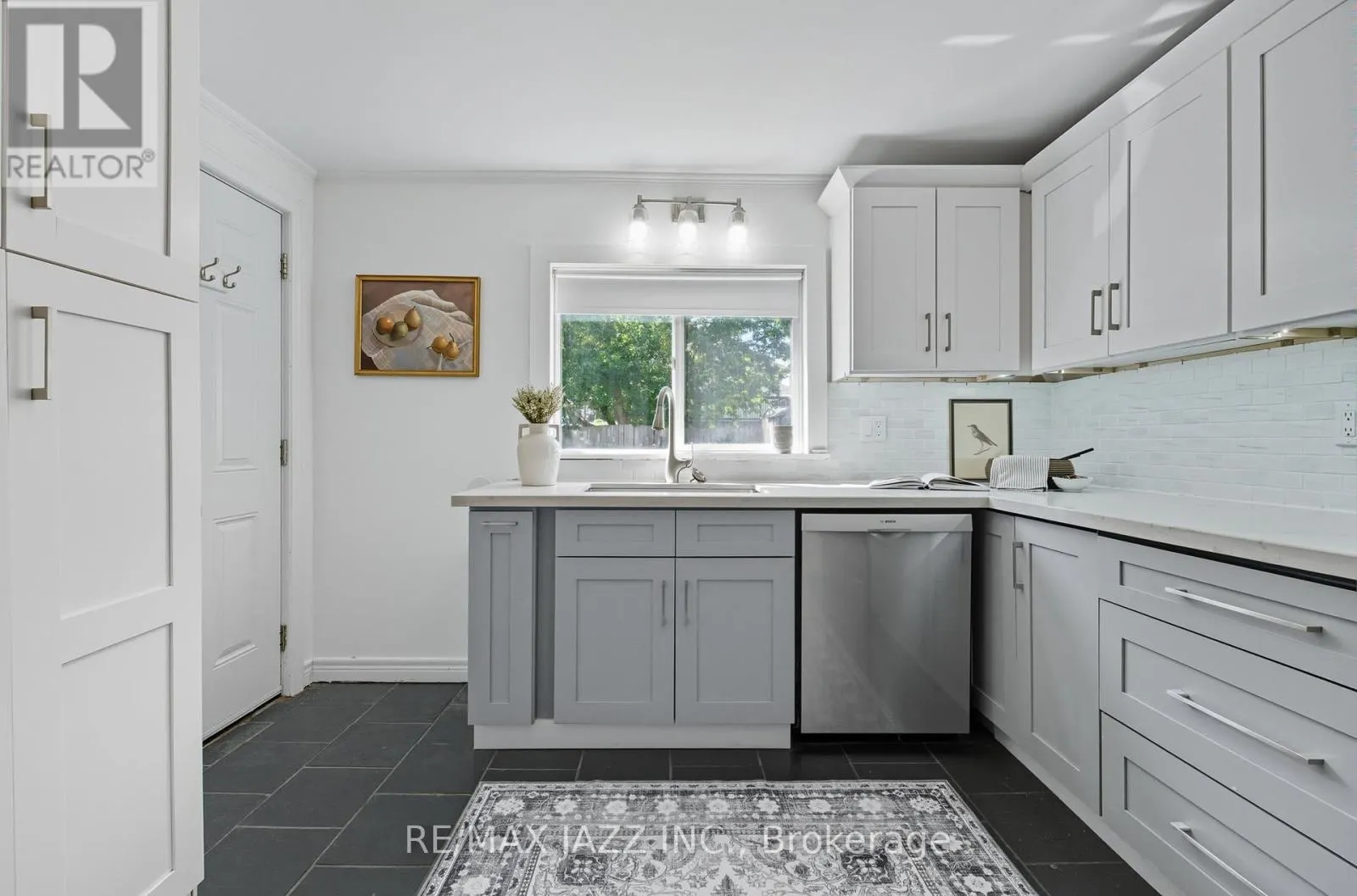 264 RITSON ROAD S