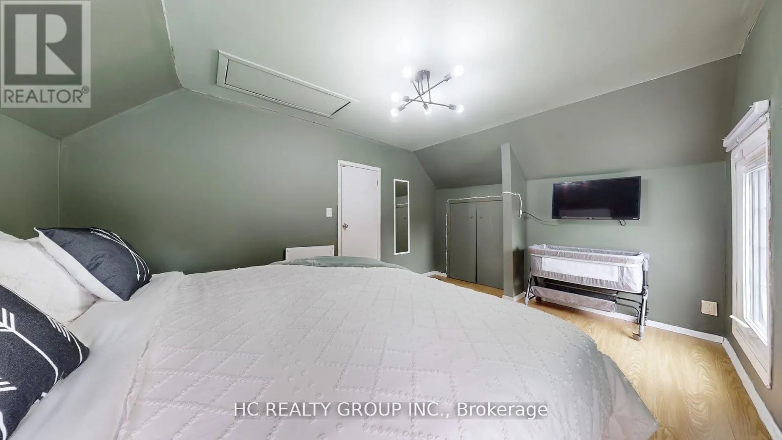 A - 59 MUSKOKA AVENUE