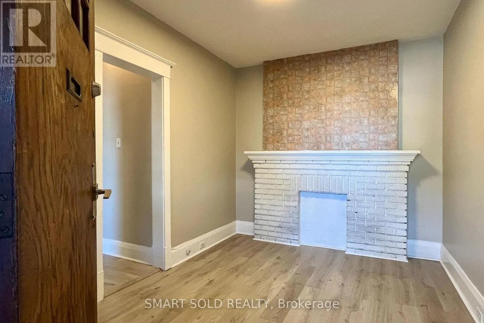 775 WOODBINE AVENUE