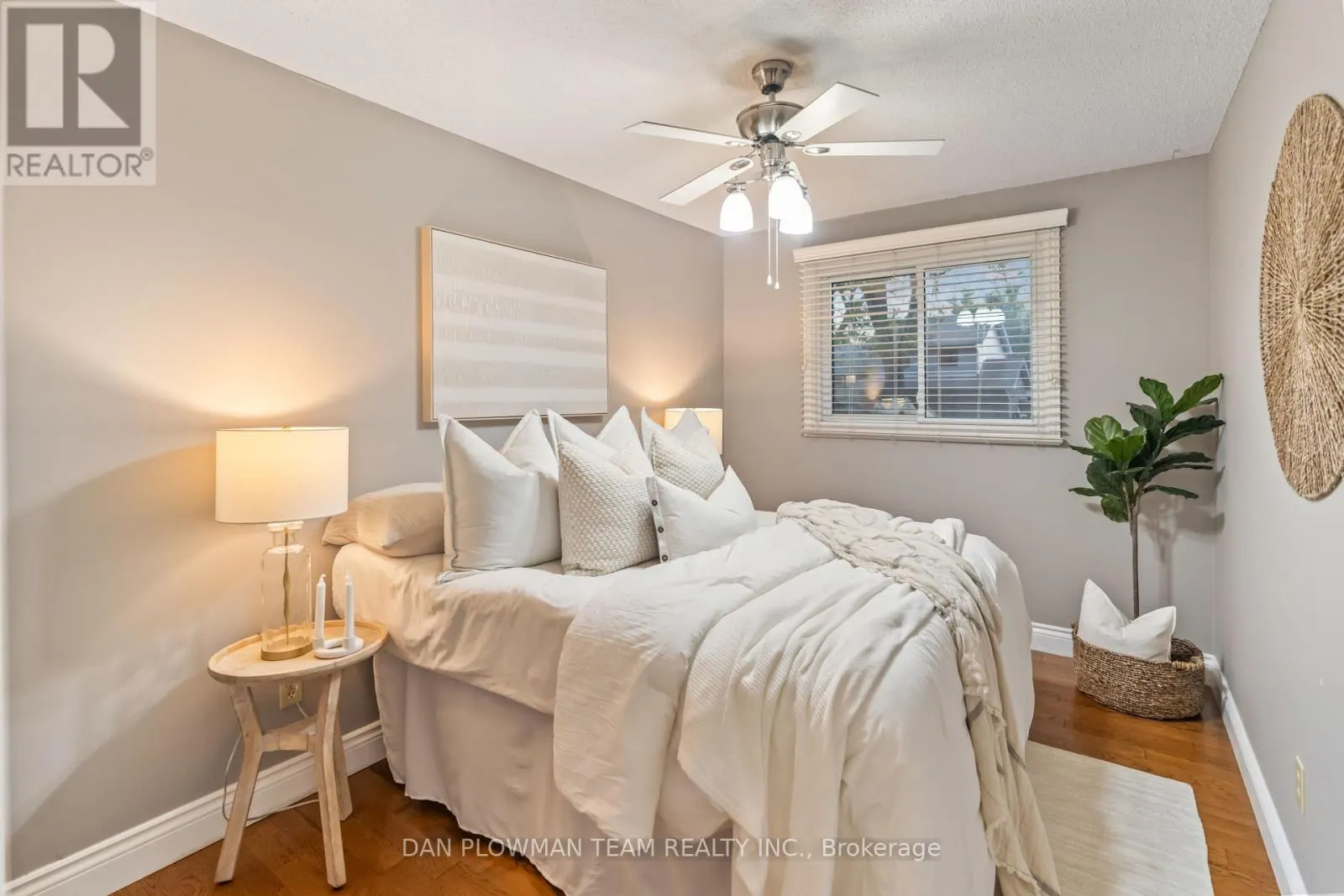 123 GUTHRIE CRESCENT