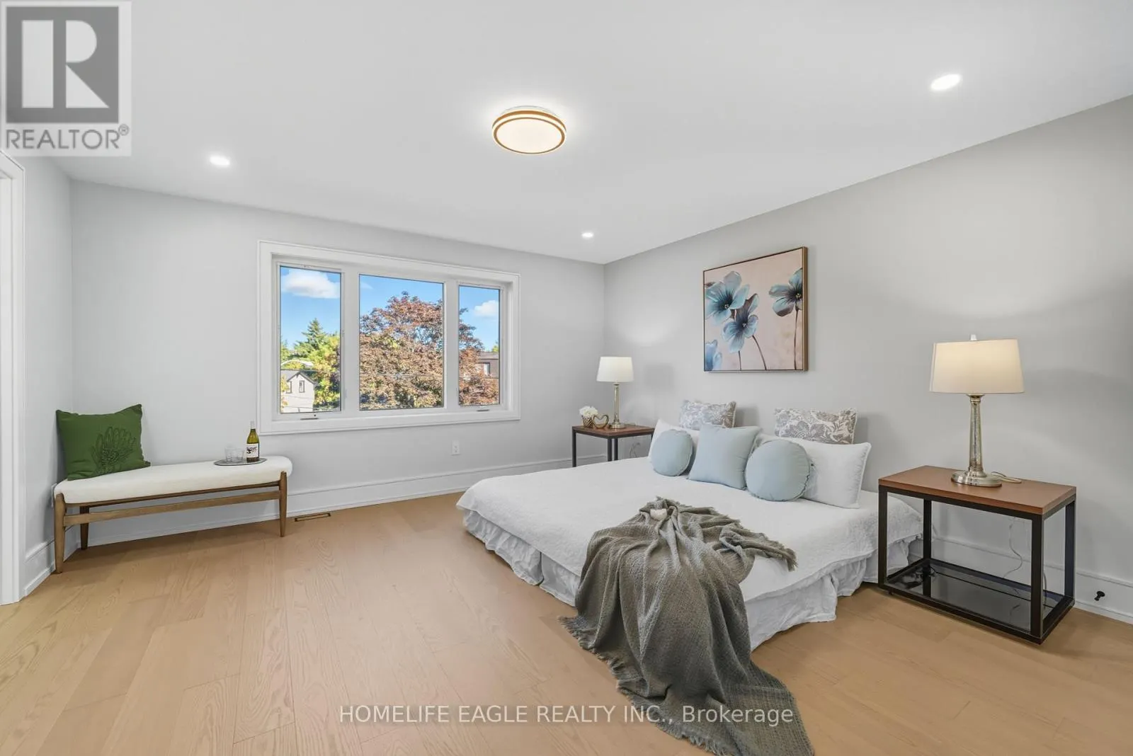 5 ATLEE AVENUE