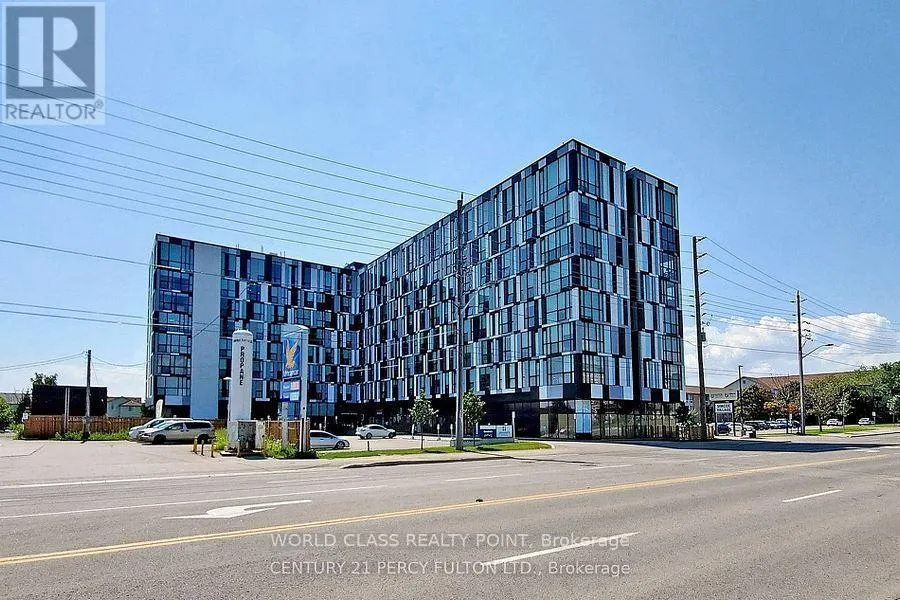 633 - 1900 SIMCOE STREET