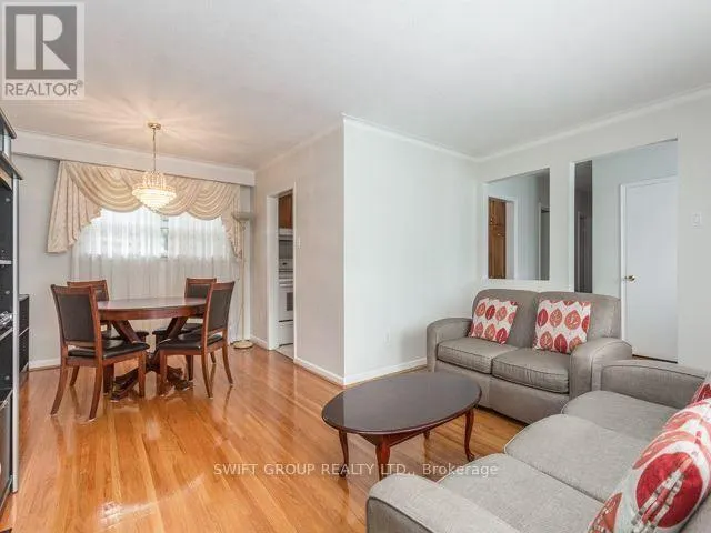MAIN FLOOR - 80 TANSLEY AVENUE