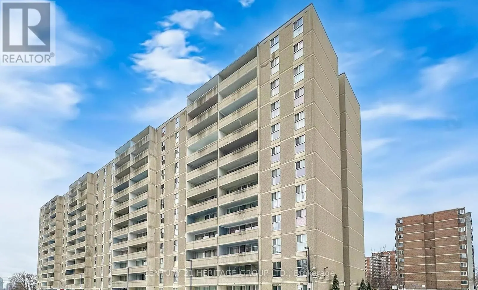 202 - 2 GLAMORGAN AVENUE
