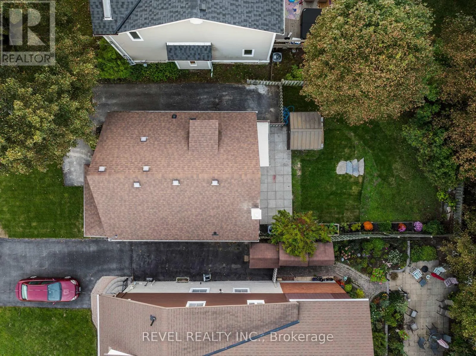 180 HILLCROFT STREET