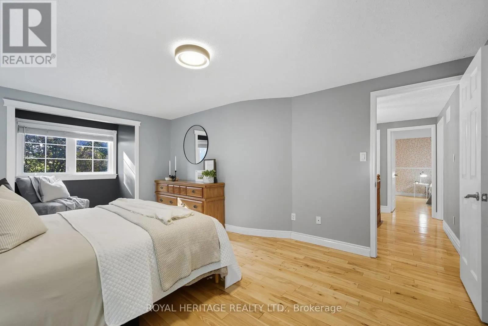 30 CHATSWORTH CRESCENT