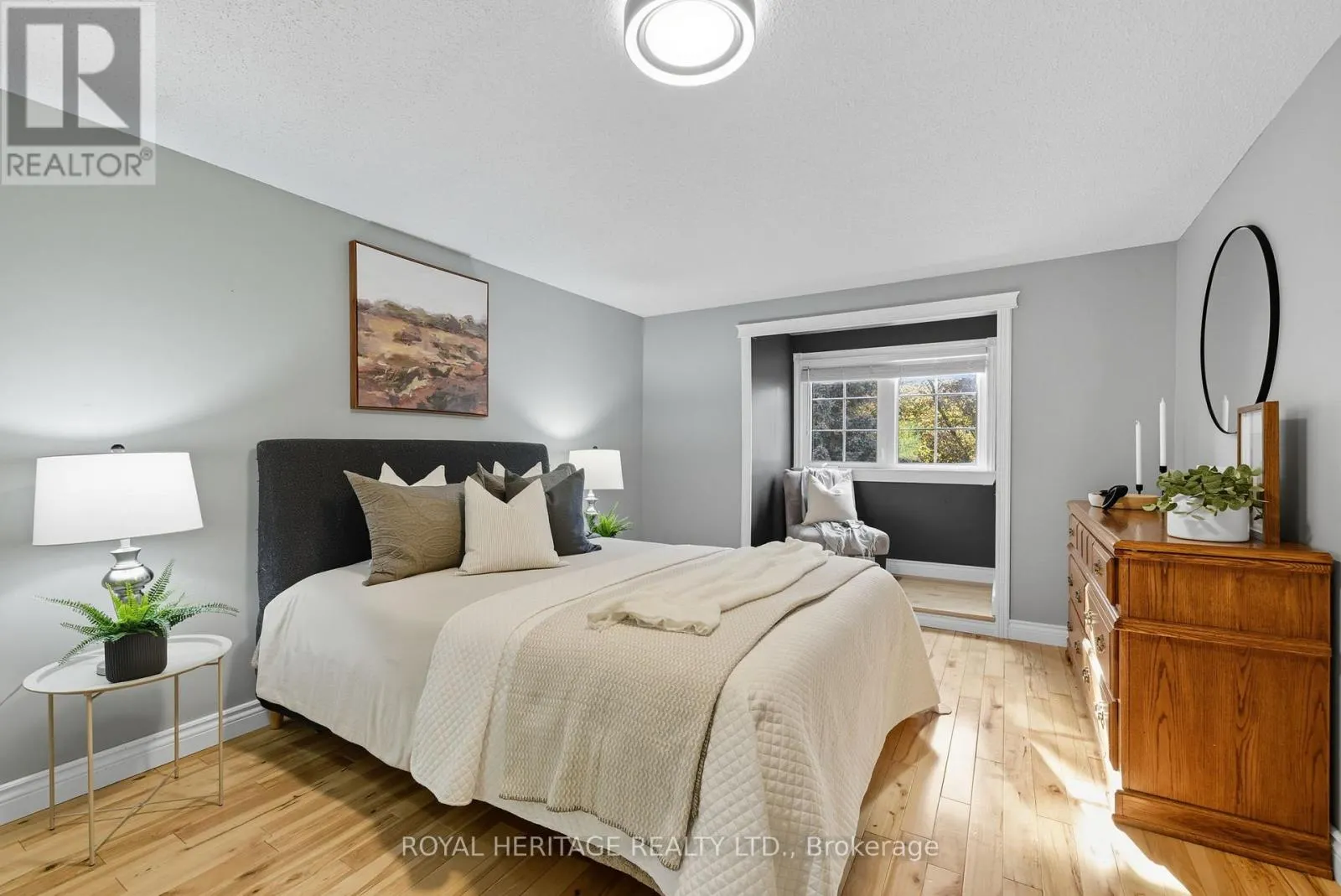 30 CHATSWORTH CRESCENT