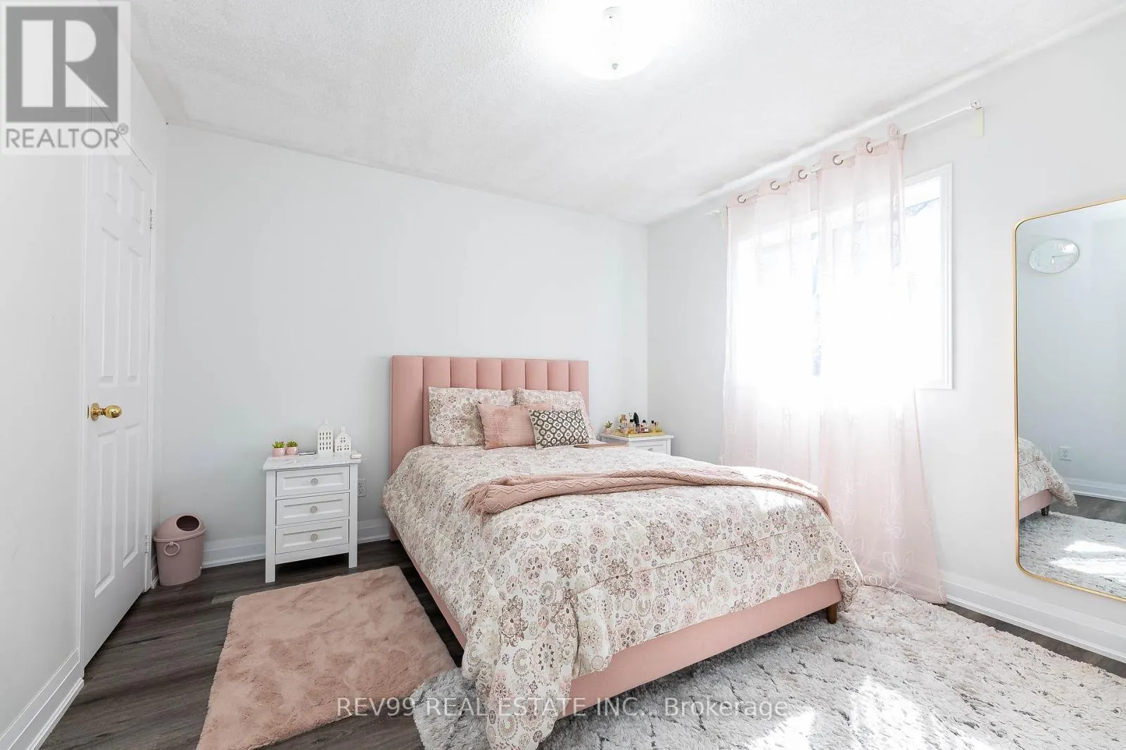 735 BRASSWINDS TRAIL