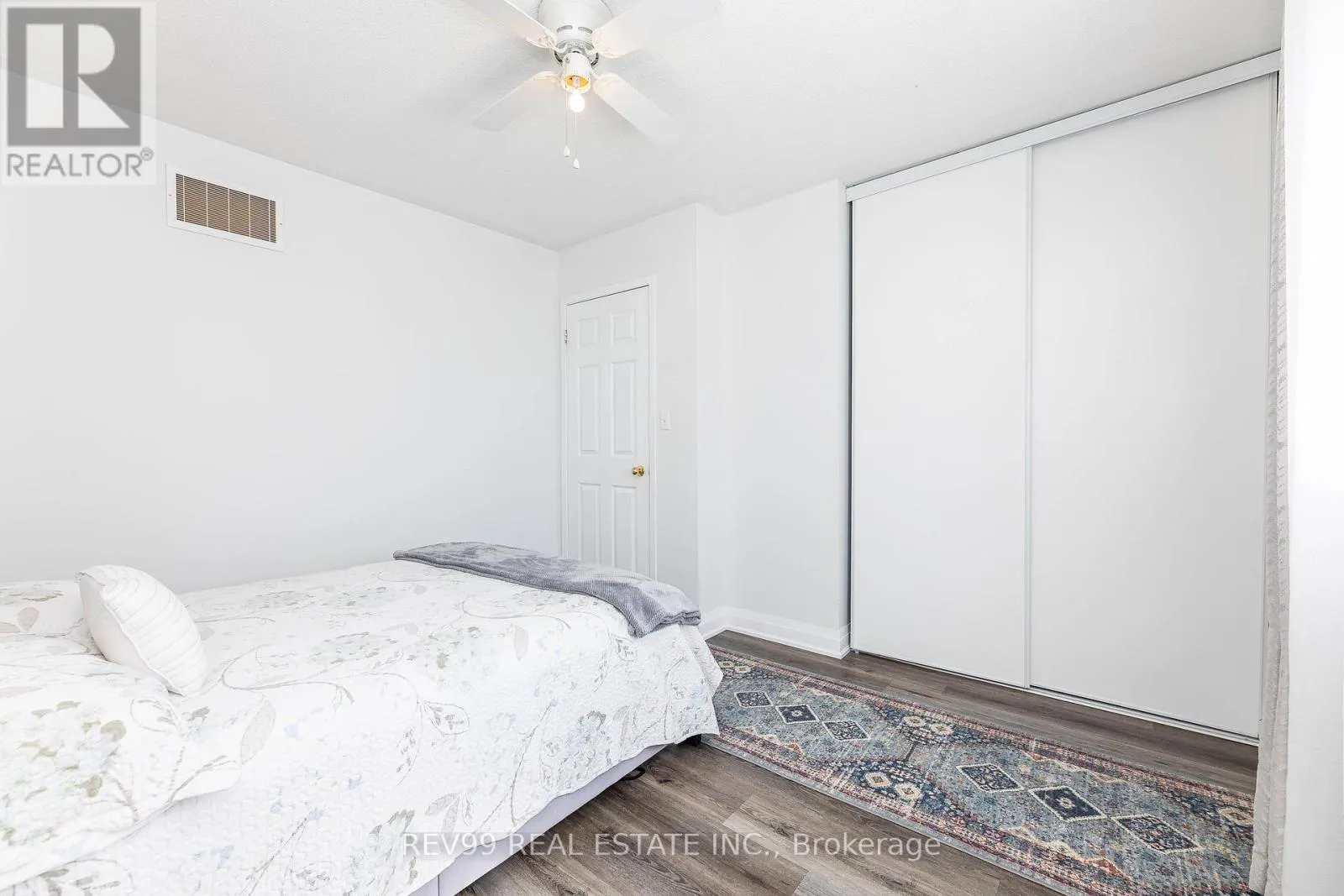 735 BRASSWINDS TRAIL