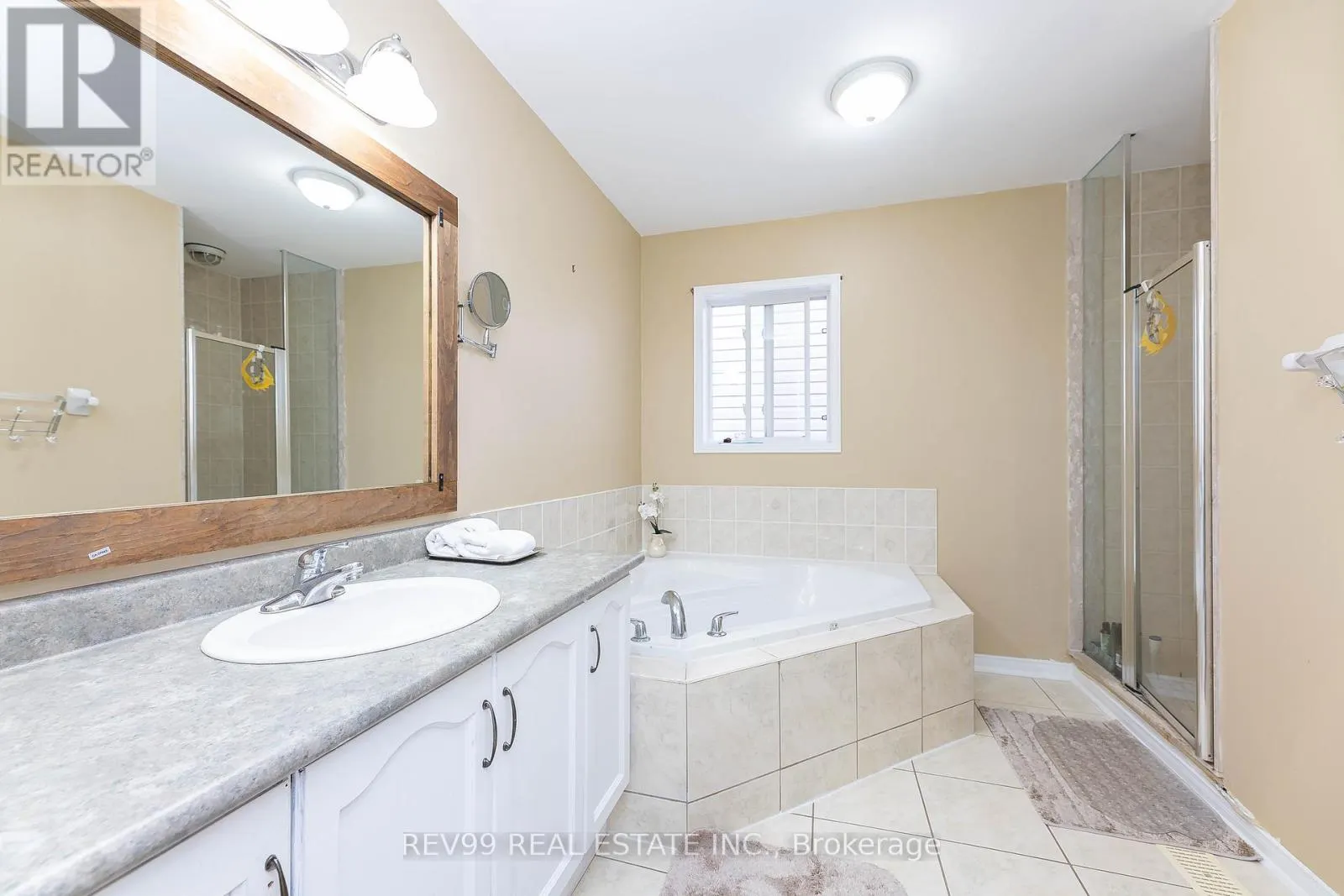 735 BRASSWINDS TRAIL