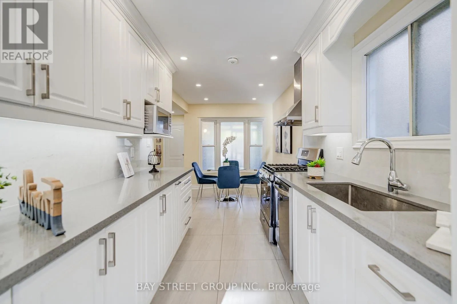 107 ENCHANTED HILLS CRESCENT