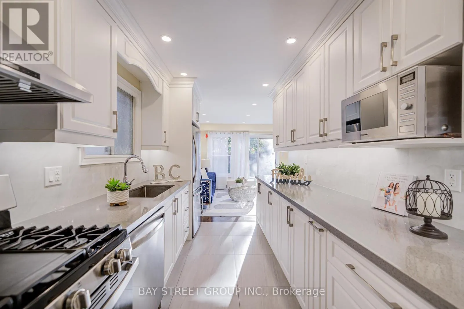 107 ENCHANTED HILLS CRESCENT