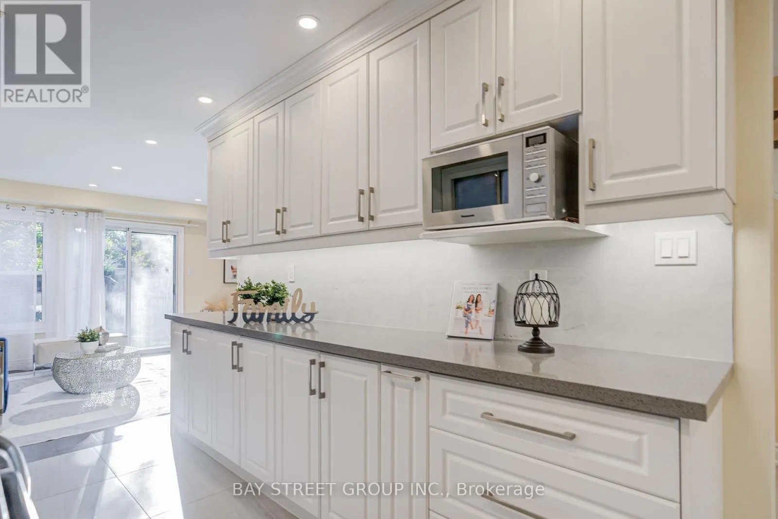 107 ENCHANTED HILLS CRESCENT