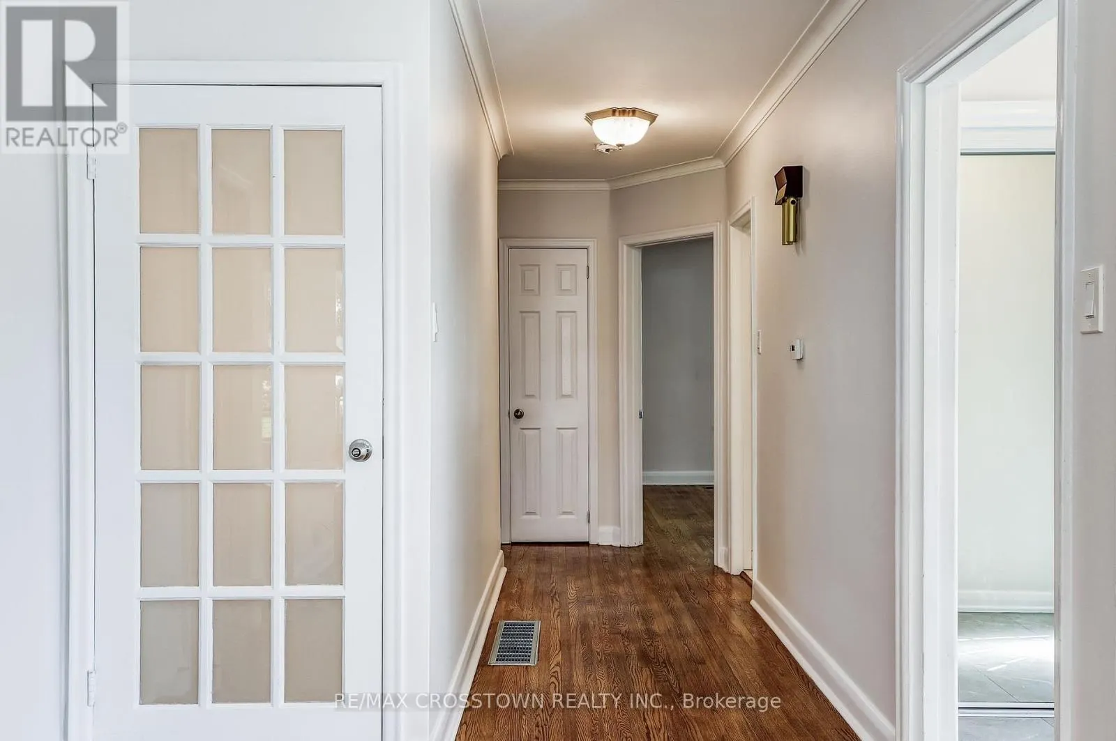 38 DIGNAM COURT