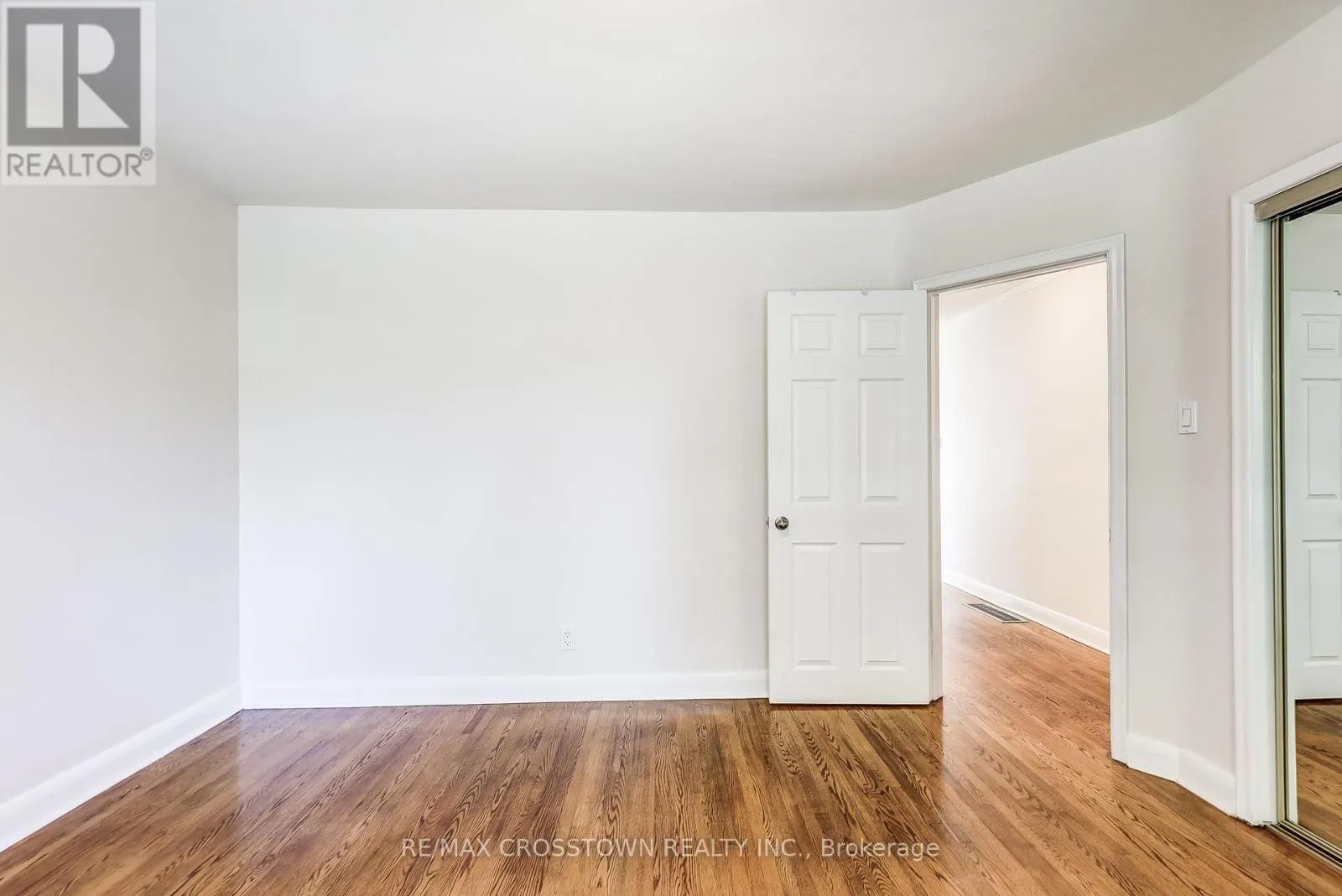 38 DIGNAM COURT
