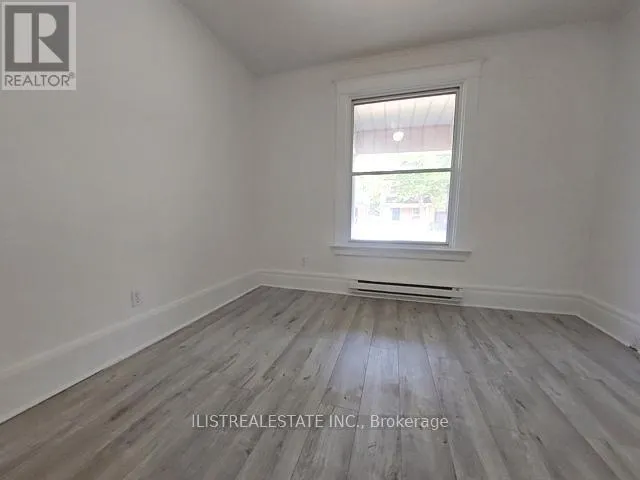 MAIN FL - 2143 GERRARD STREET E