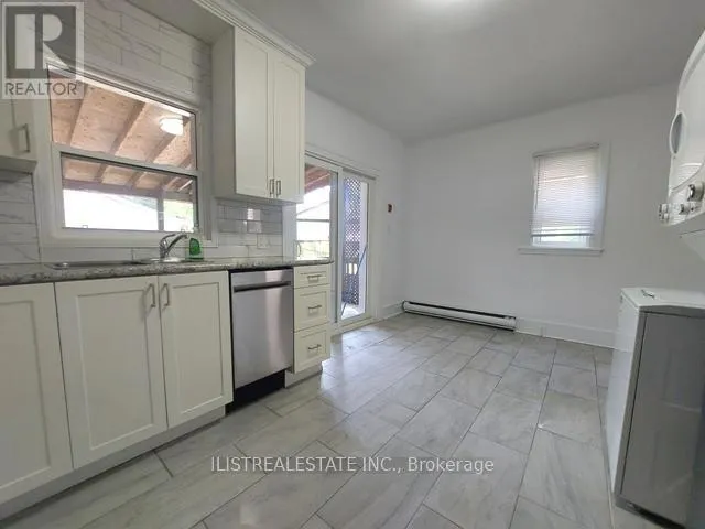 MAIN FL - 2143 GERRARD STREET E