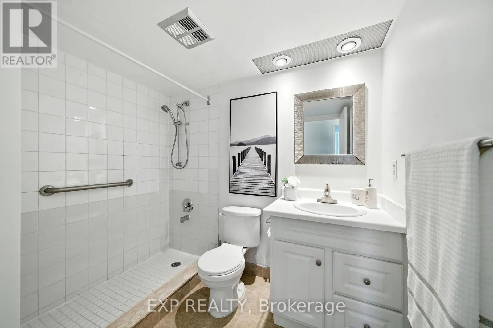 1014 - 10 DEAN PARK ROAD
