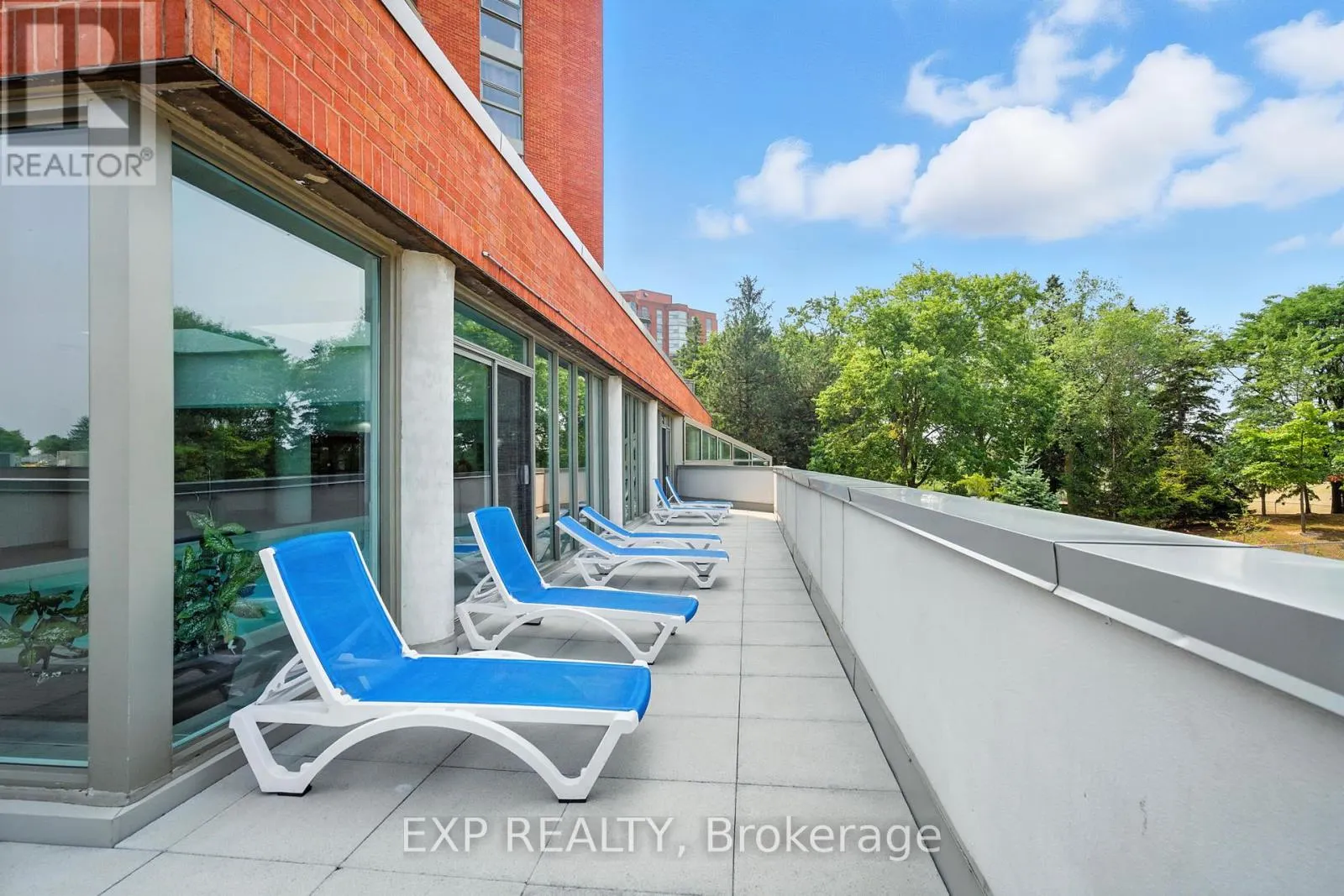 1014 - 10 DEAN PARK ROAD
