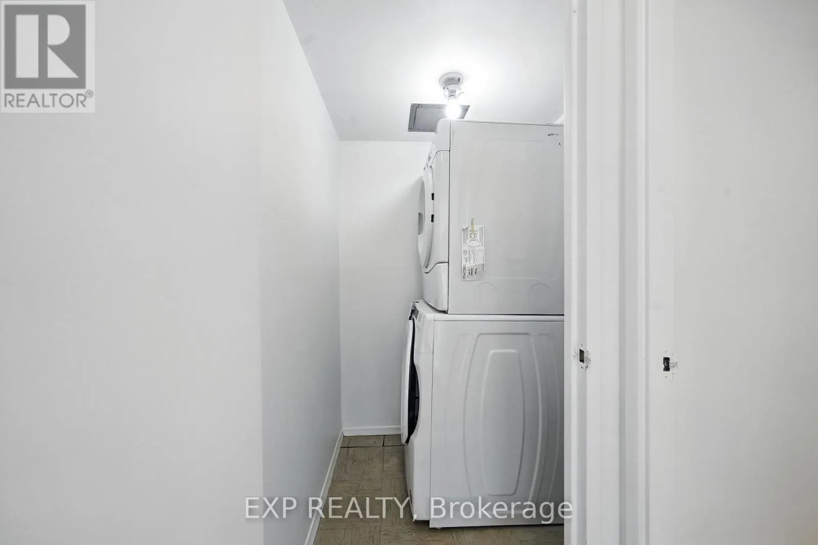 1014 - 10 DEAN PARK ROAD