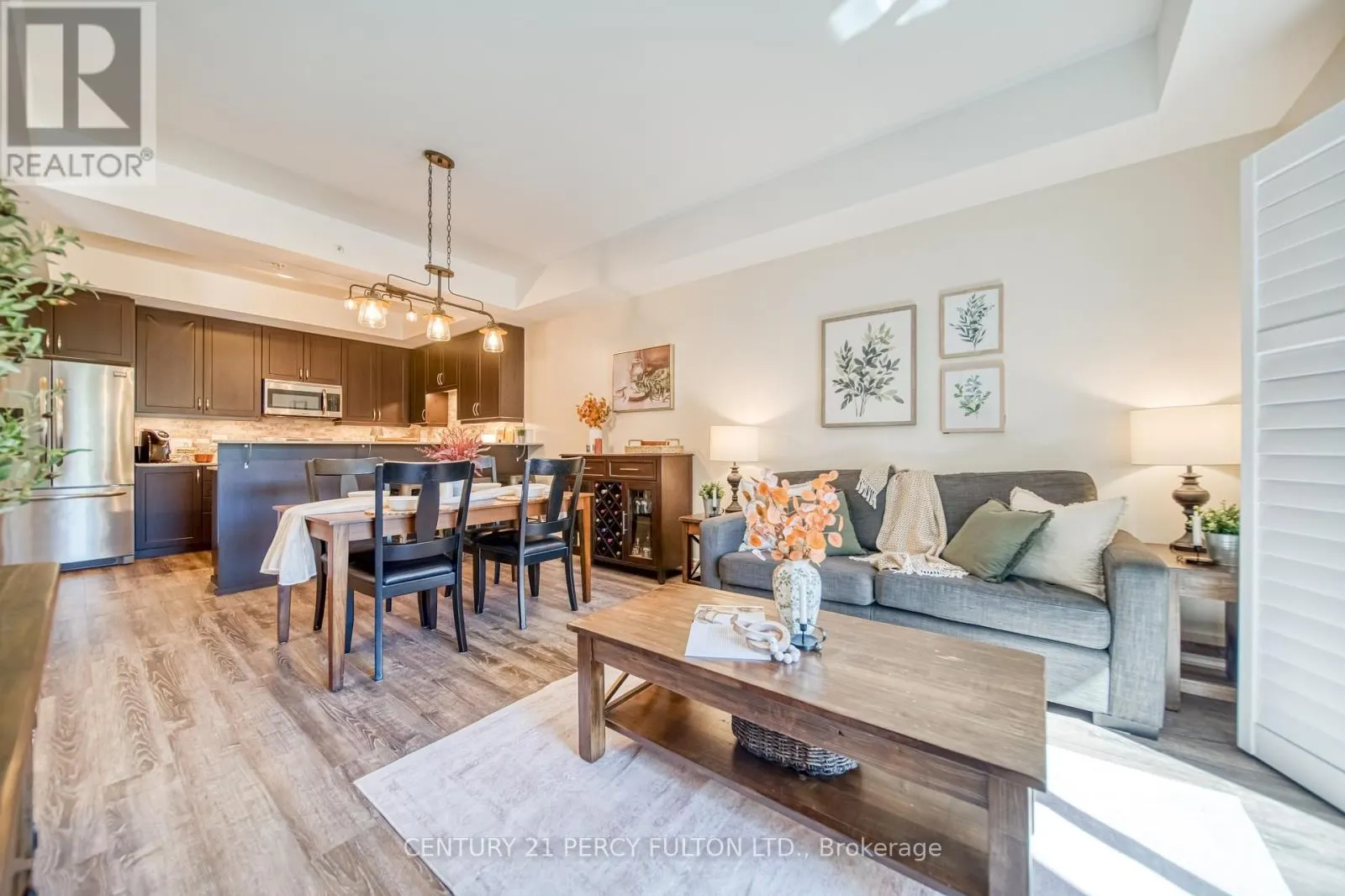 302 - 660 GORDON STREET