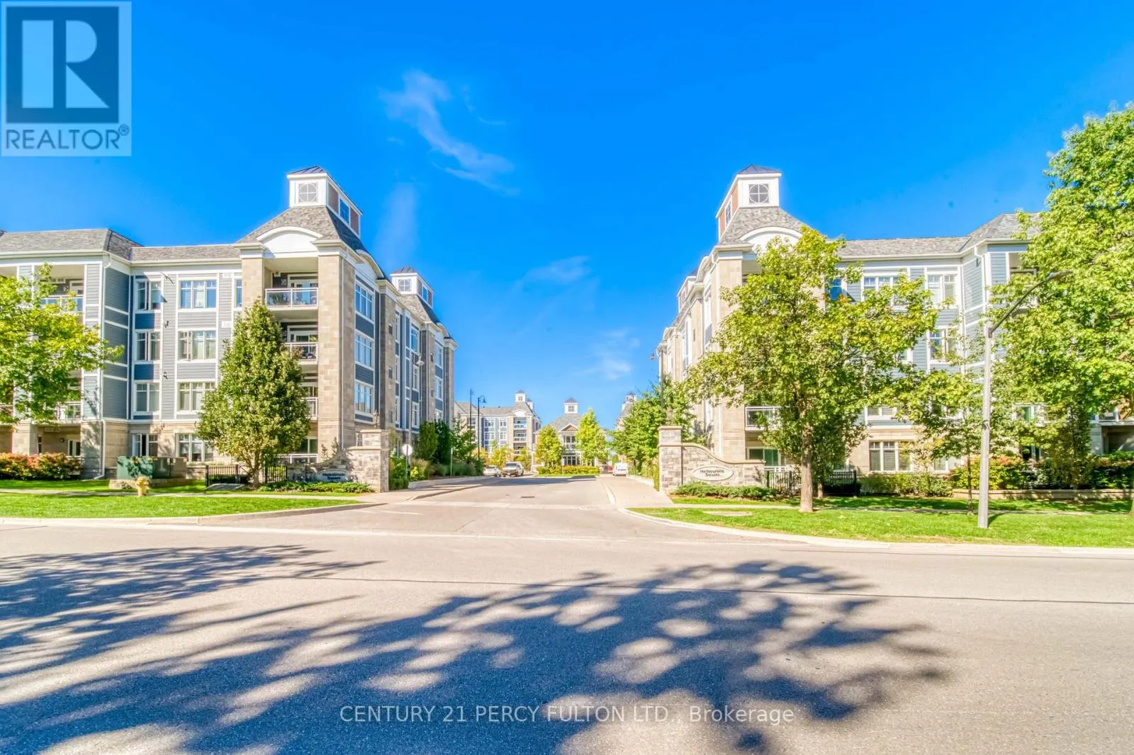 302 - 660 GORDON STREET