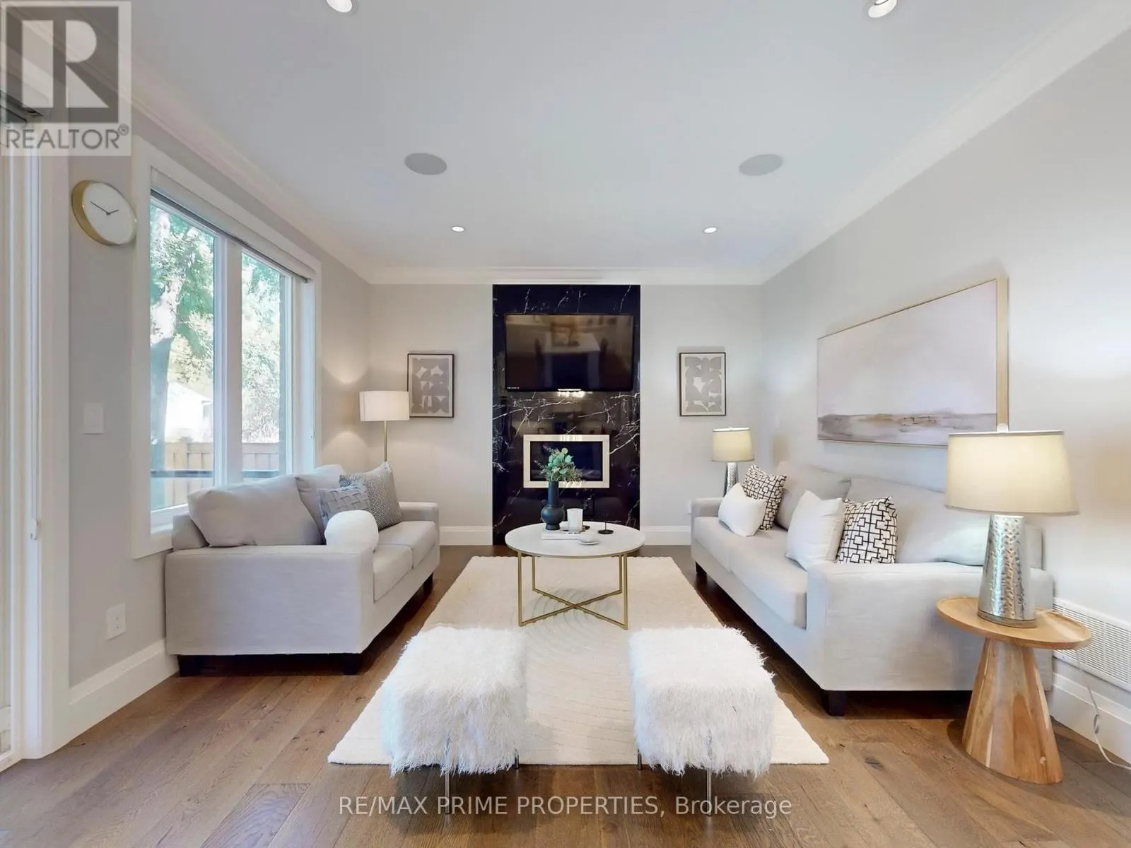 116 PINEGROVE AVENUE