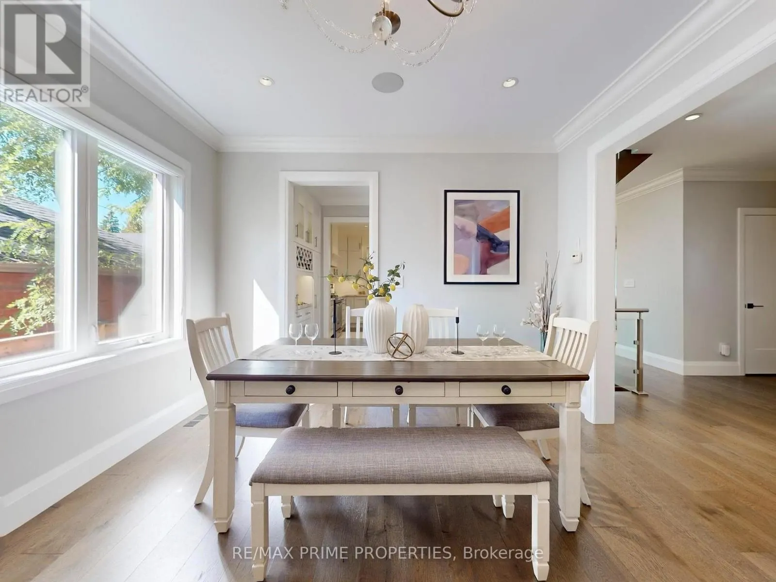 116 PINEGROVE AVENUE