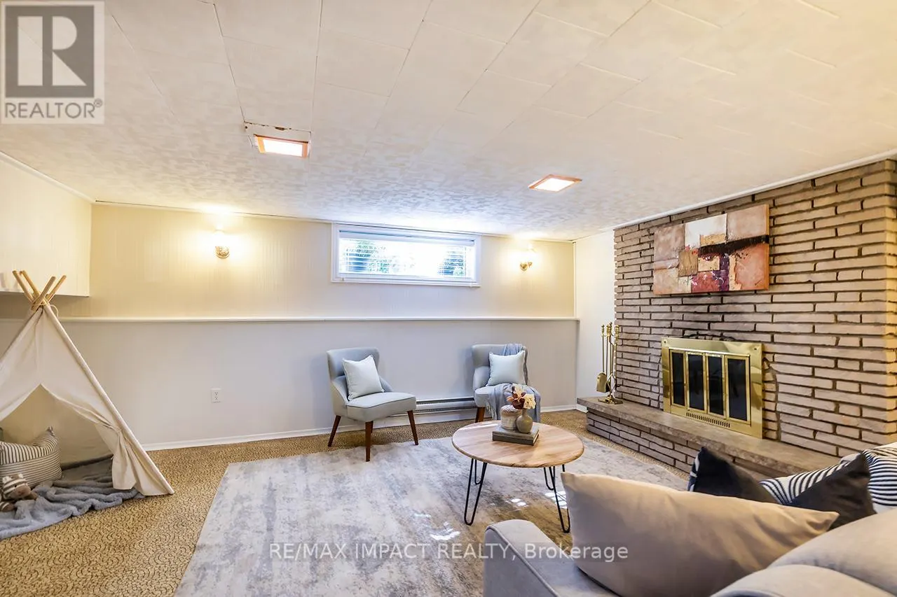 30 HETHERINGTON DRIVE