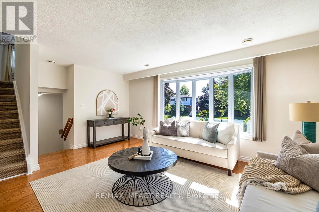 30 HETHERINGTON DRIVE