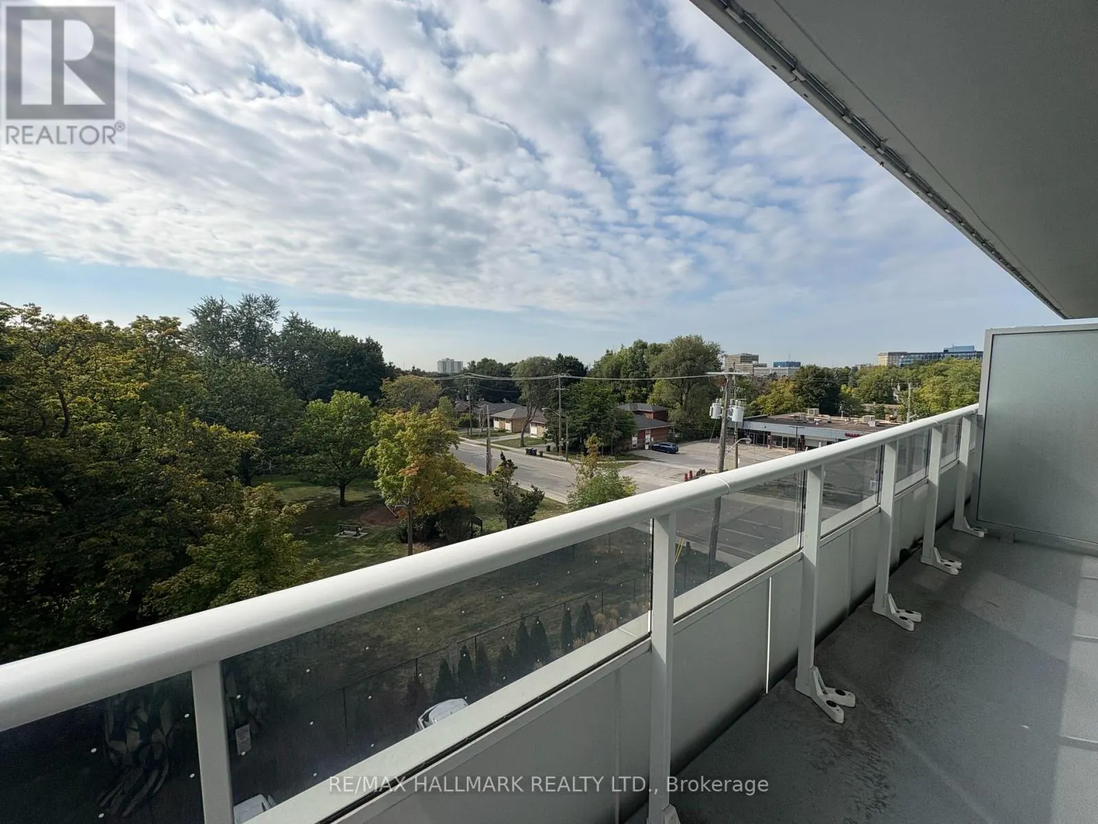 303 - 3121 SHEPPARD AVENUE E