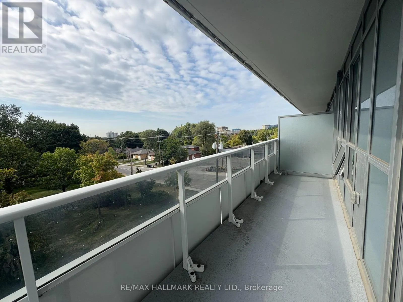 303 - 3121 SHEPPARD AVENUE E