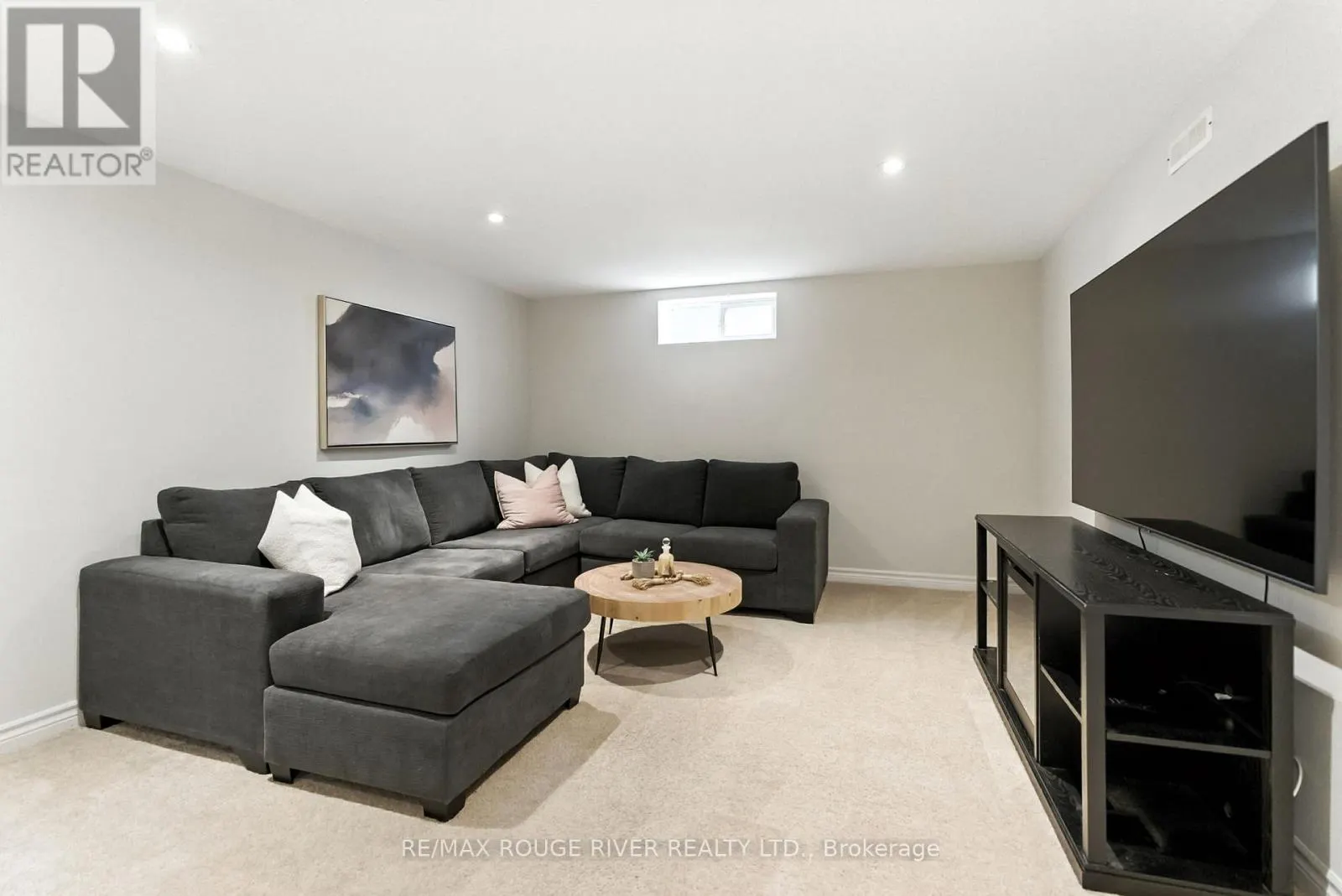 39 SOUTHWAY DRIVE