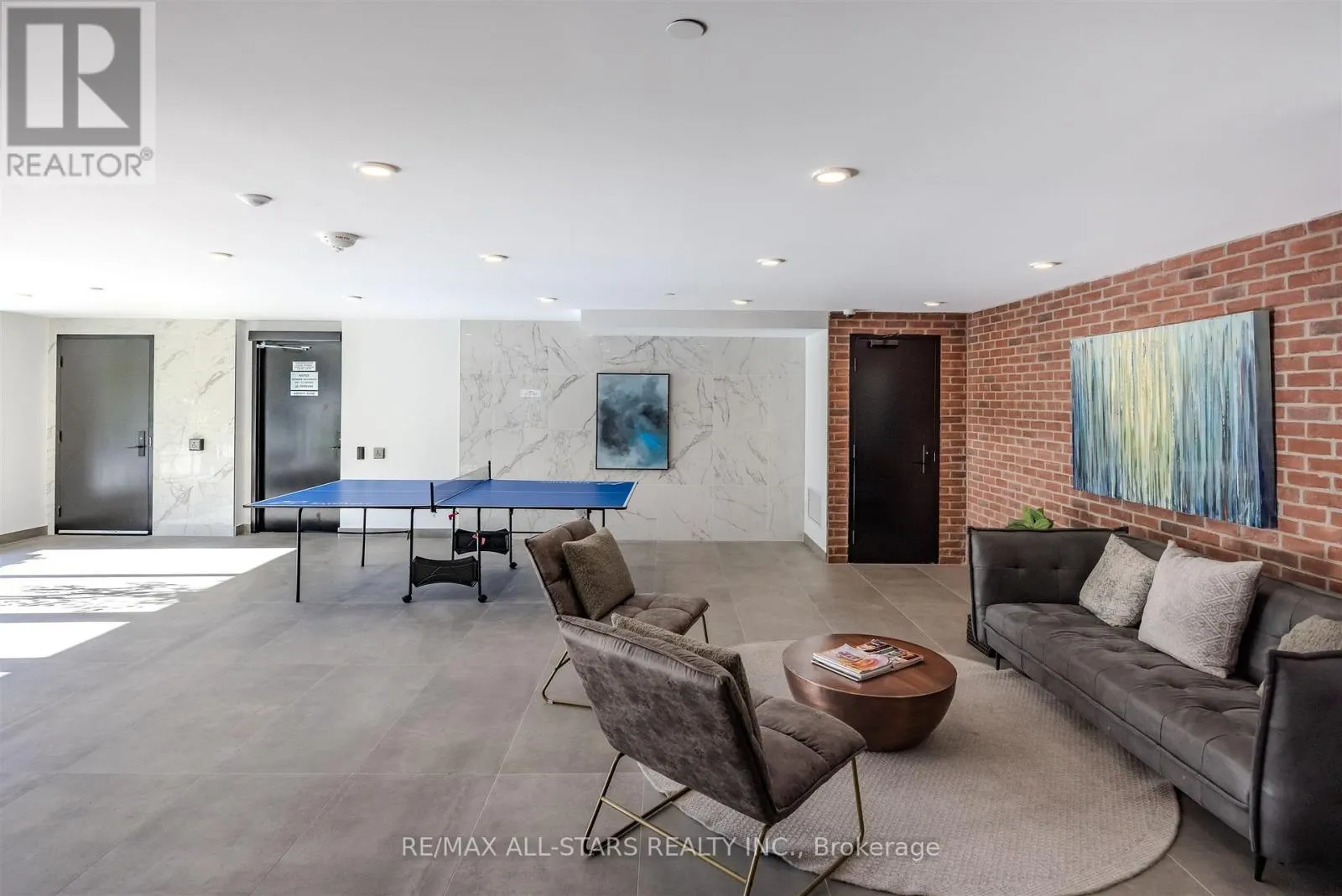 611 - 2799 KINGSTON ROAD