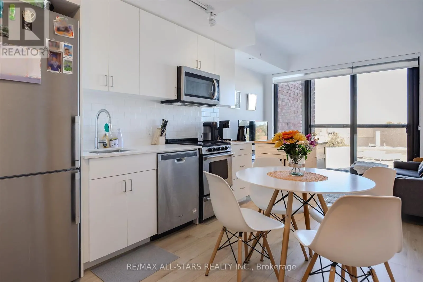 611 - 2799 KINGSTON ROAD