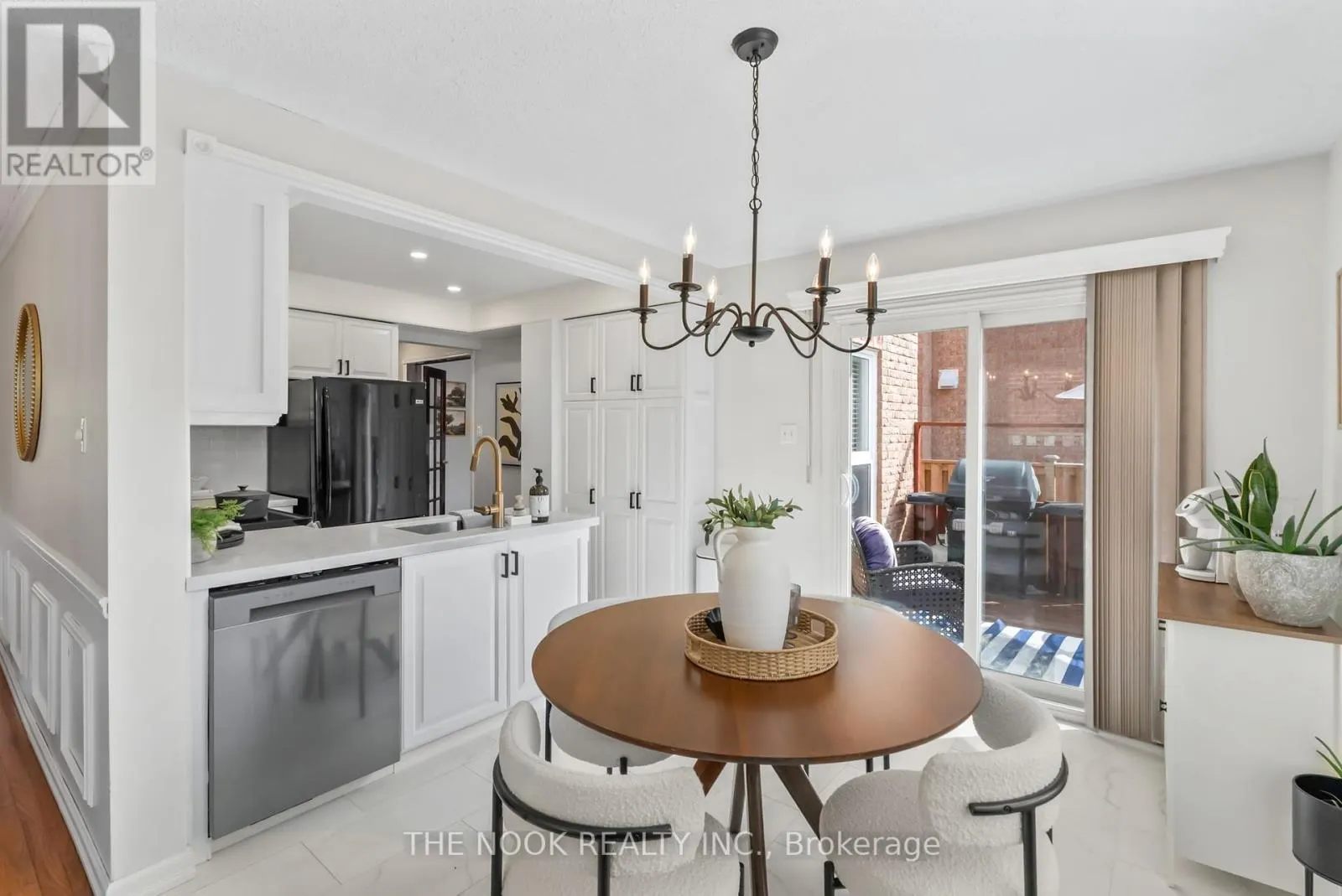 1090 BENTON CRESCENT