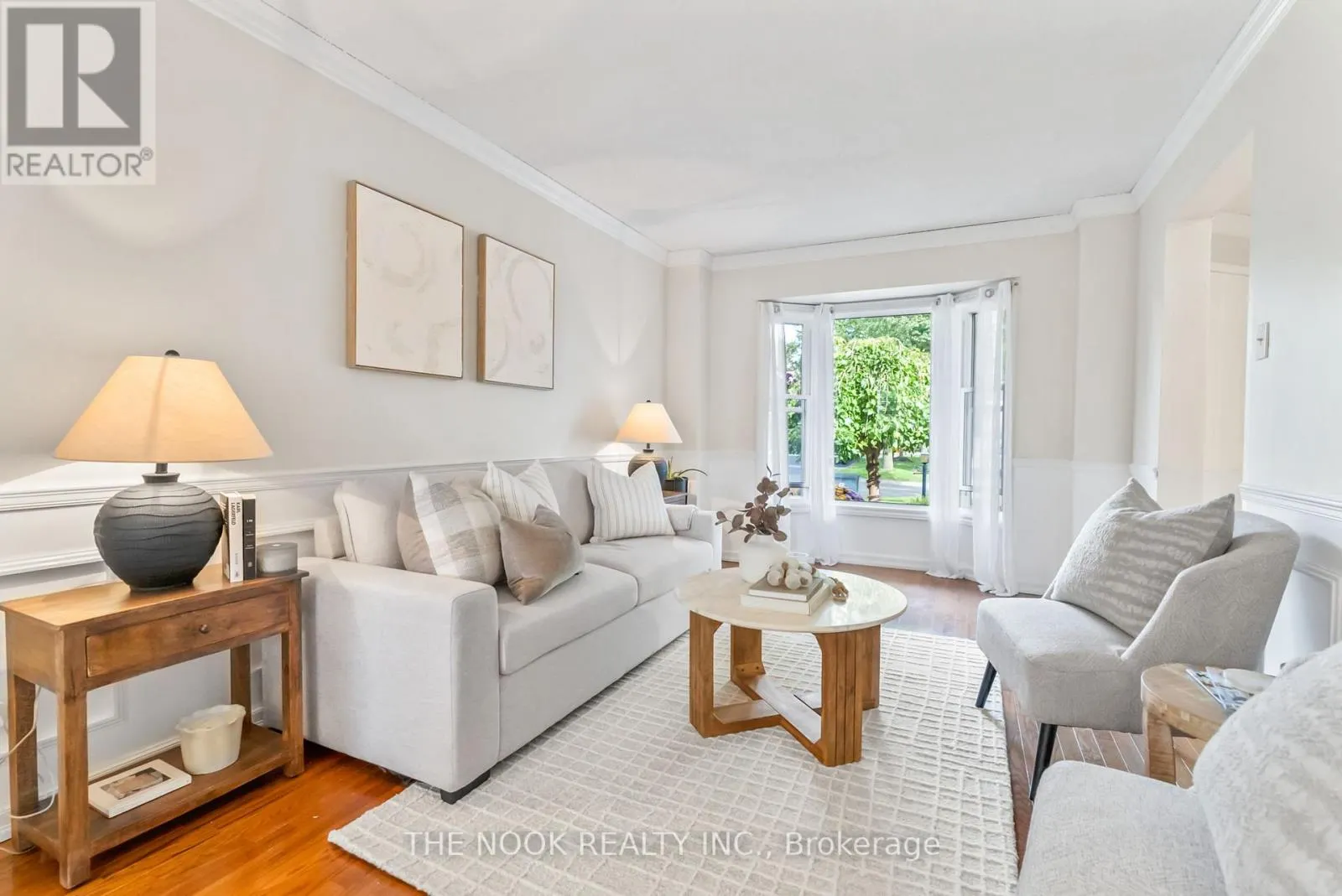 1090 BENTON CRESCENT