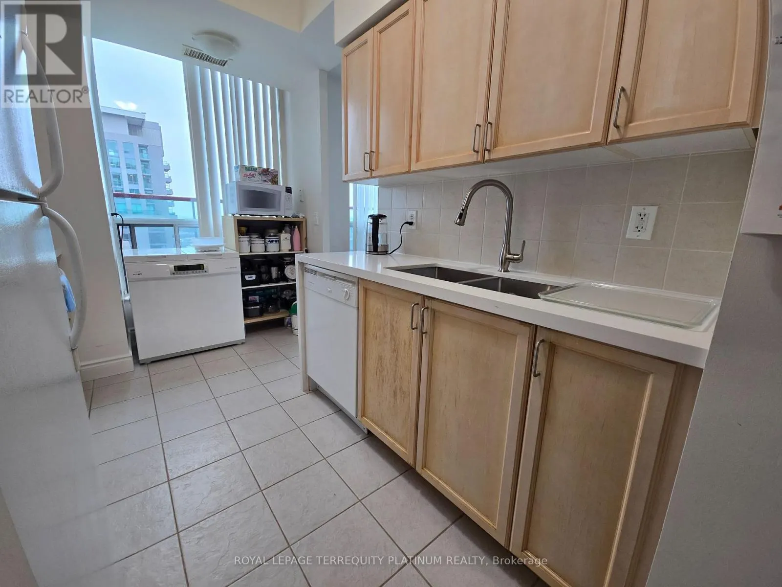 PH 3403 - 60 BRIAN HARRISON WAY