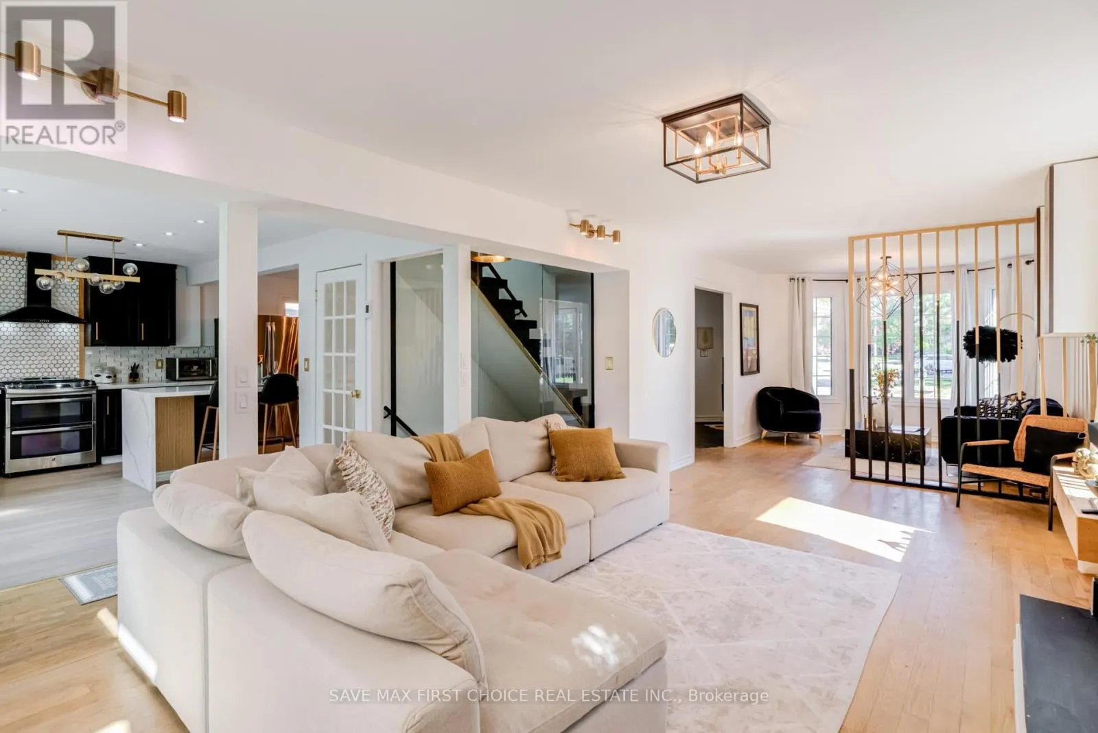 994 COPPERFIELD DRIVE