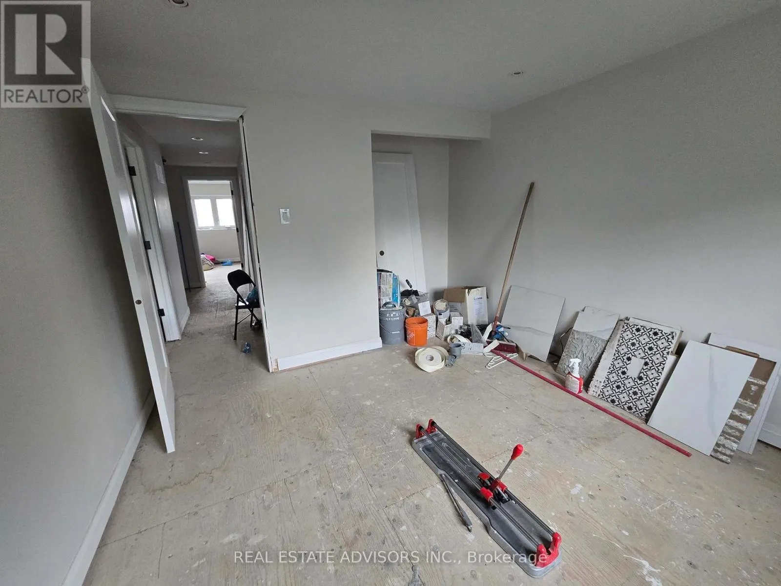 238 BRAYMORE BOULEVARD