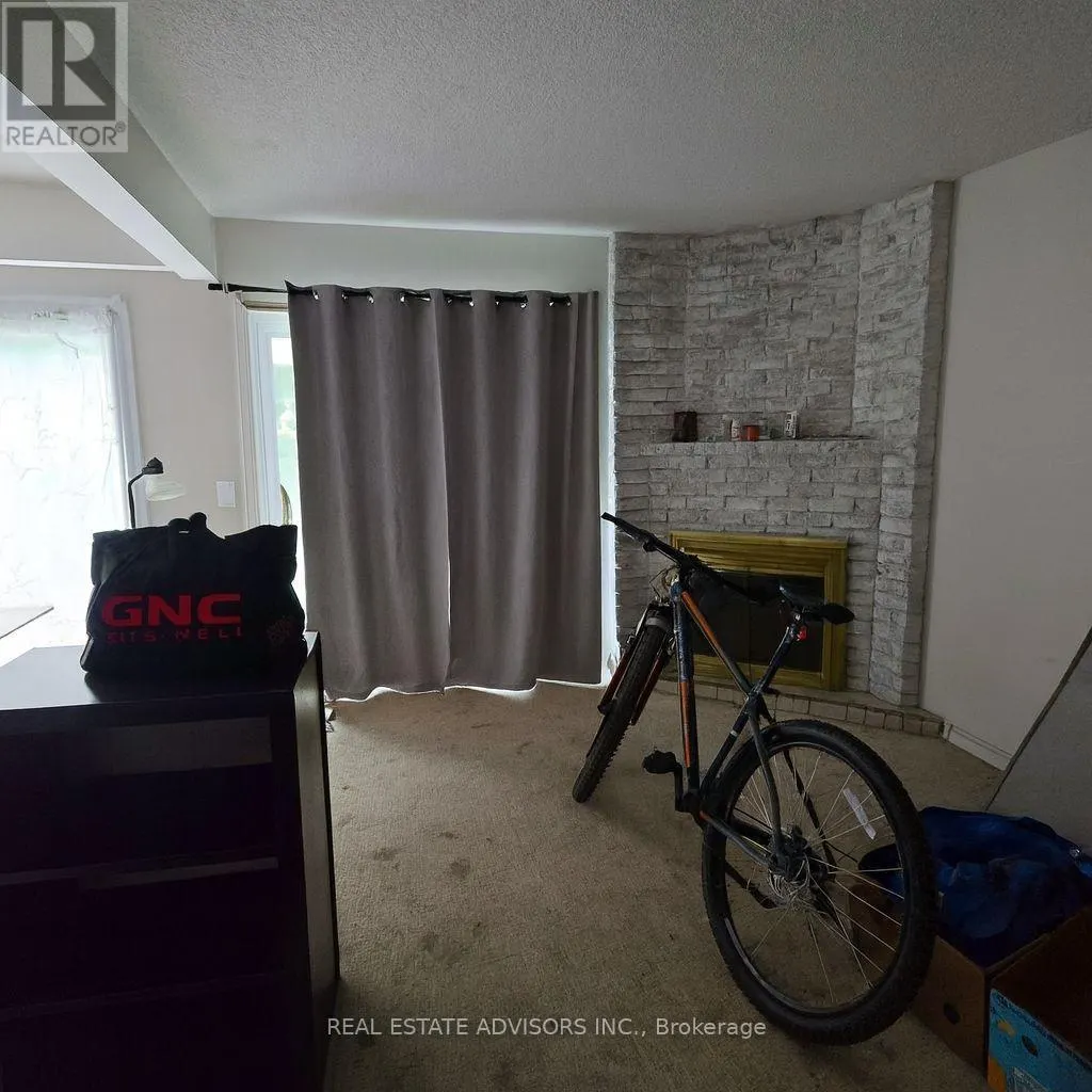 238 BRAYMORE BOULEVARD