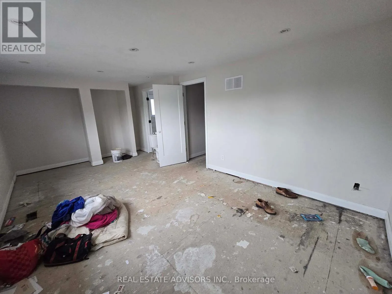 238 BRAYMORE BOULEVARD