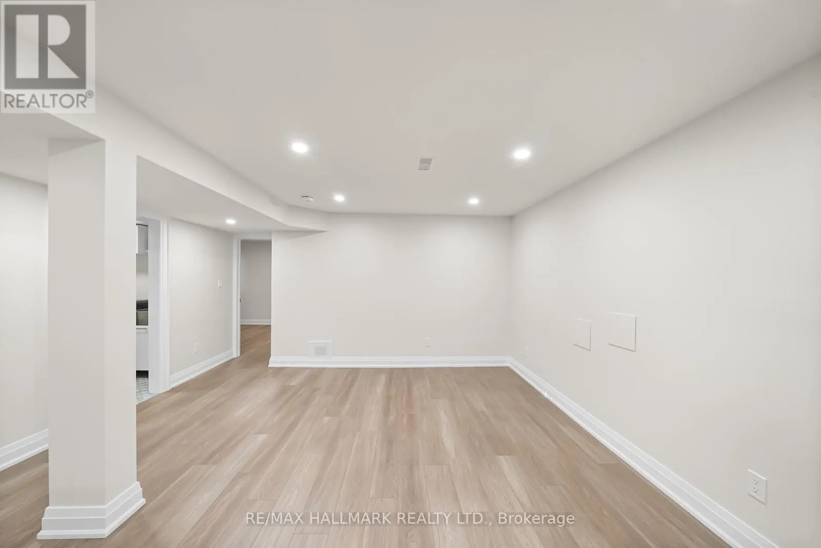BSMNT - 304 EAST AVENUE E