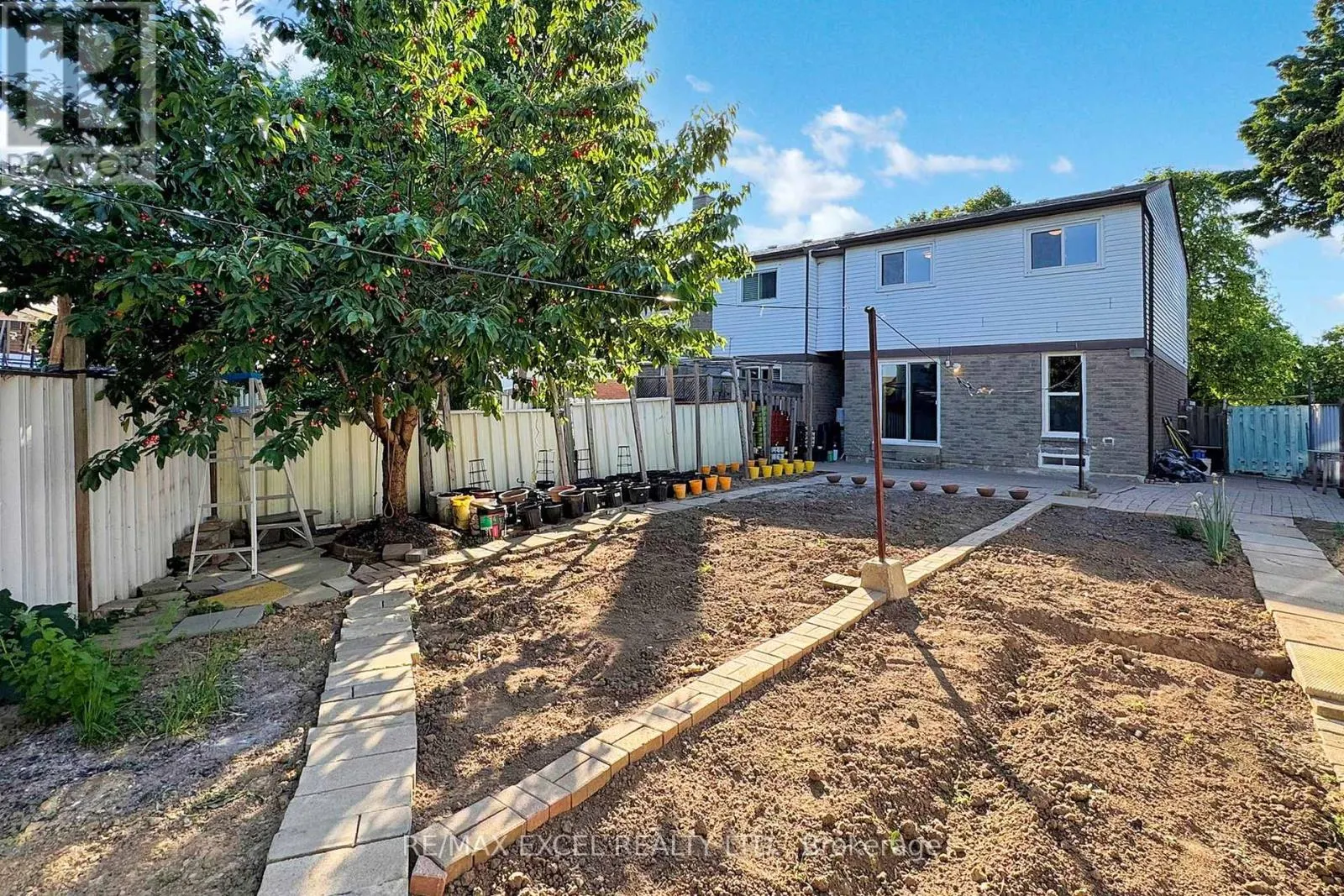 29 GREEN SPRING DRIVE